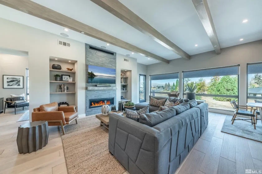 50 Campolina, Reno, Nevada 89511, 3 Bedrooms Bedrooms, ,4 BathroomsBathrooms,Residential,Residential,Campolina,260001779