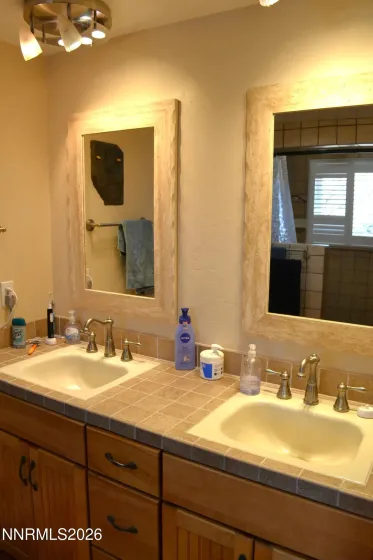 632 Mustang, Gardnerville, Nevada 89410, 4 Bedrooms Bedrooms, ,2 BathroomsBathrooms,Residential,Residential,Mustang,260001782