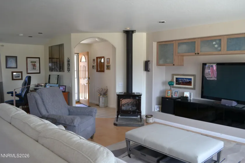 632 Mustang, Gardnerville, Nevada 89410, 4 Bedrooms Bedrooms, ,2 BathroomsBathrooms,Residential,Residential,Mustang,260001782