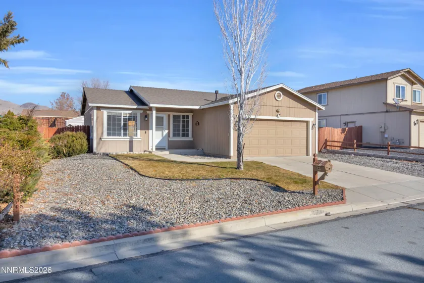 7295 Raphael, Sun Valley, Nevada 89433, 3 Bedrooms Bedrooms, ,2 BathroomsBathrooms,Residential,Residential,Raphael,260001781