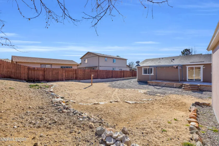 7295 Raphael, Sun Valley, Nevada 89433, 3 Bedrooms Bedrooms, ,2 BathroomsBathrooms,Residential,Residential,Raphael,260001781