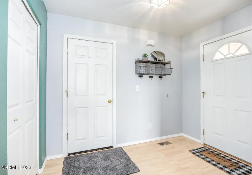 374 Calaway, Fallon, Nevada 89406, 3 Bedrooms Bedrooms, ,2 BathroomsBathrooms,Residential,Residential,Calaway,260001784