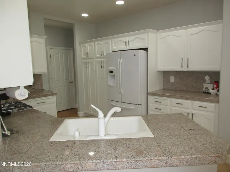 2495 Taylor, Carson City, Nevada 89703, 2 Bedrooms Bedrooms, ,2 BathroomsBathrooms,Residential,Residential,Taylor,260001785