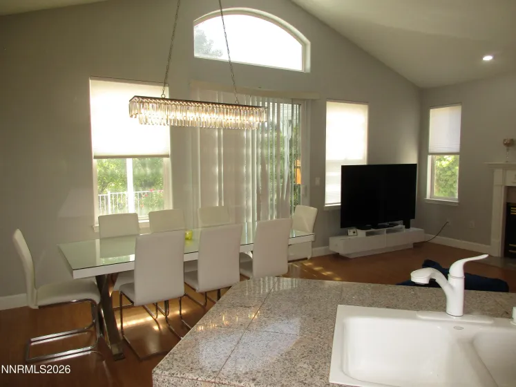 2495 Taylor, Carson City, Nevada 89703, 2 Bedrooms Bedrooms, ,2 BathroomsBathrooms,Residential,Residential,Taylor,260001785