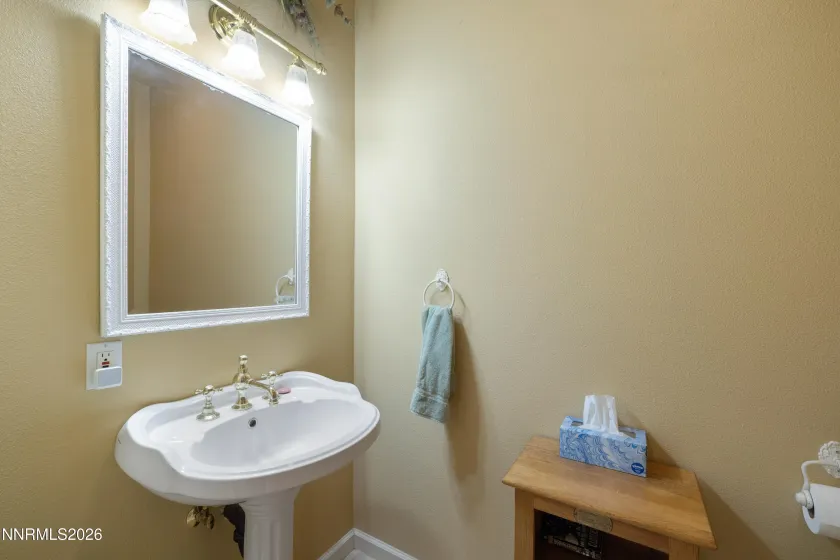 135 O, Virginia City, Nevada 89440, 3 Bedrooms Bedrooms, ,3 BathroomsBathrooms,Residential,Residential,O,260001788