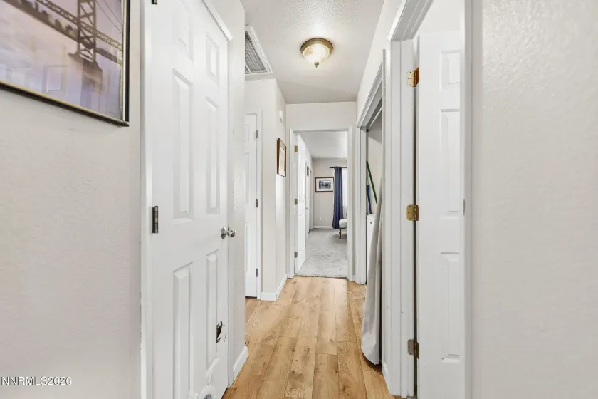 270 Woodlake, Dayton, Nevada 89403, 2 Bedrooms Bedrooms, ,2 BathroomsBathrooms,Residential,Residential,Woodlake,260001790