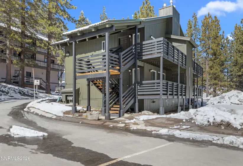 307 Galaxy, Stateline, Nevada 89449, 2 Bedrooms Bedrooms, ,1 BathroomBathrooms,Residential,Residential,Galaxy,260001794