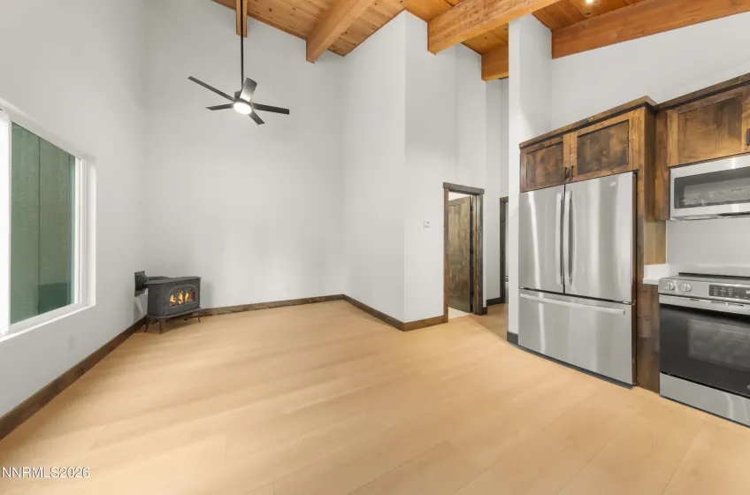 307 Galaxy, Stateline, Nevada 89449, 2 Bedrooms Bedrooms, ,1 BathroomBathrooms,Residential,Residential,Galaxy,260001794