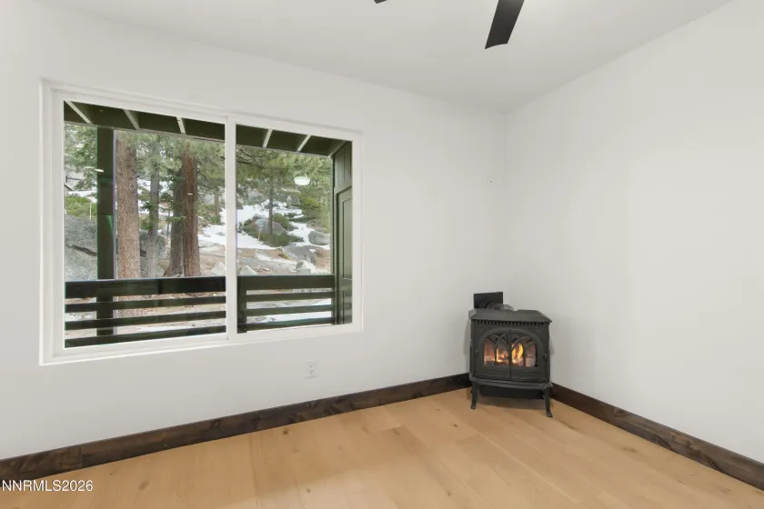 307 Galaxy, Stateline, Nevada 89449, 2 Bedrooms Bedrooms, ,1 BathroomBathrooms,Residential,Residential,Galaxy,260001794