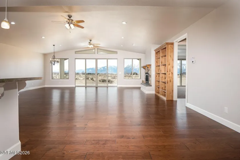 2037 East Valley, Minden, Nevada 89423, 4 Bedrooms Bedrooms, ,4 BathroomsBathrooms,Residential,Residential,East Valley,260001796