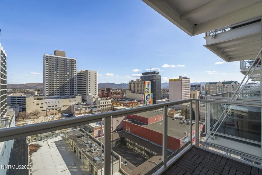 255 Sierra, Reno, Nevada 89501, 1 Bedroom Bedrooms, ,1 BathroomBathrooms,Residential,Residential,Sierra,260001807