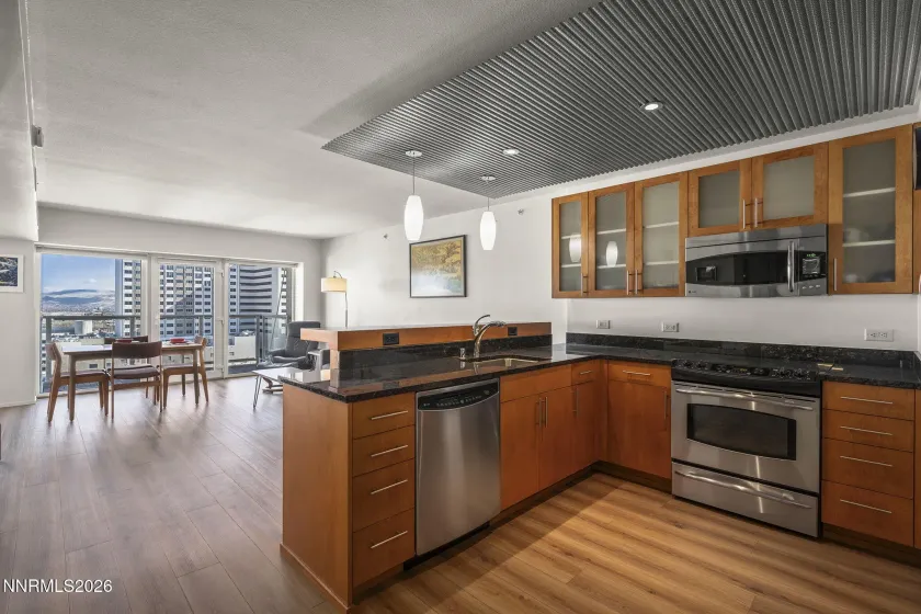 255 Sierra, Reno, Nevada 89501, 1 Bedroom Bedrooms, ,1 BathroomBathrooms,Residential,Residential,Sierra,260001807