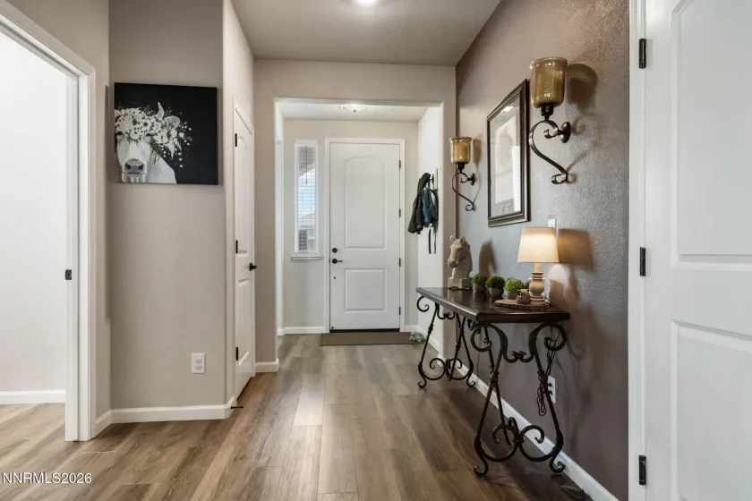 107 Finney, Dayton, Nevada 89403, 3 Bedrooms Bedrooms, ,2 BathroomsBathrooms,Residential,Residential,Finney,260001808