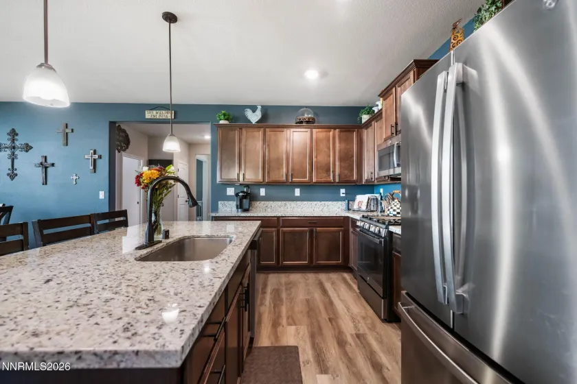 107 Finney, Dayton, Nevada 89403, 3 Bedrooms Bedrooms, ,2 BathroomsBathrooms,Residential,Residential,Finney,260001808