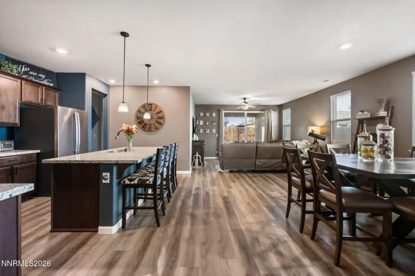 107 Finney, Dayton, Nevada 89403, 3 Bedrooms Bedrooms, ,2 BathroomsBathrooms,Residential,Residential,Finney,260001808