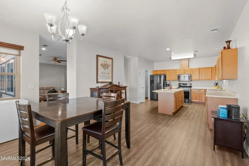 148 Pebble, Dayton, Nevada 89403, 3 Bedrooms Bedrooms, ,2 BathroomsBathrooms,Residential,Residential,Pebble,260001811