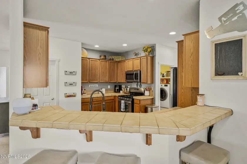 7572 Gold, Reno, Nevada 89506, 3 Bedrooms Bedrooms, ,2 BathroomsBathrooms,Residential,Residential,Gold,260001815