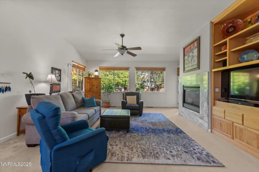 6831 Island Queen, Sparks, Nevada 89436, 4 Bedrooms Bedrooms, ,2 BathroomsBathrooms,Residential,Residential,Island Queen,250051449