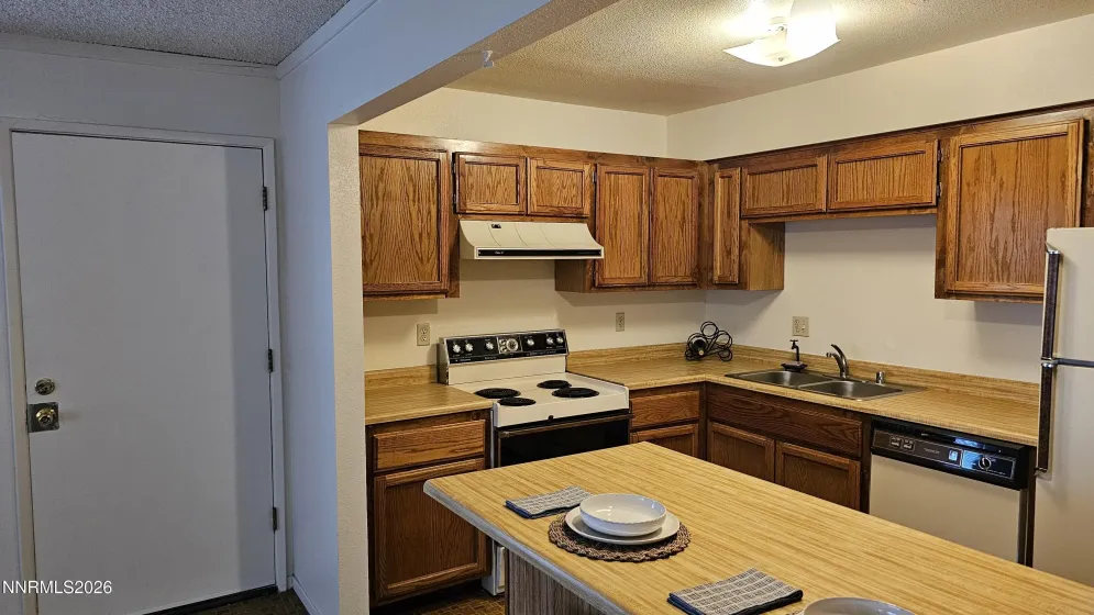 1465 Peckham, Reno, Nevada 89502, 1 Bedroom Bedrooms, ,1 BathroomBathrooms,Residential,Residential,Peckham,260001818