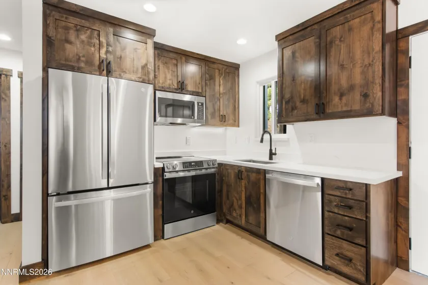 307 Galaxy, Stateline, Nevada 89449, 2 Bedrooms Bedrooms, ,1 BathroomBathrooms,Residential,Residential,Galaxy,260001820