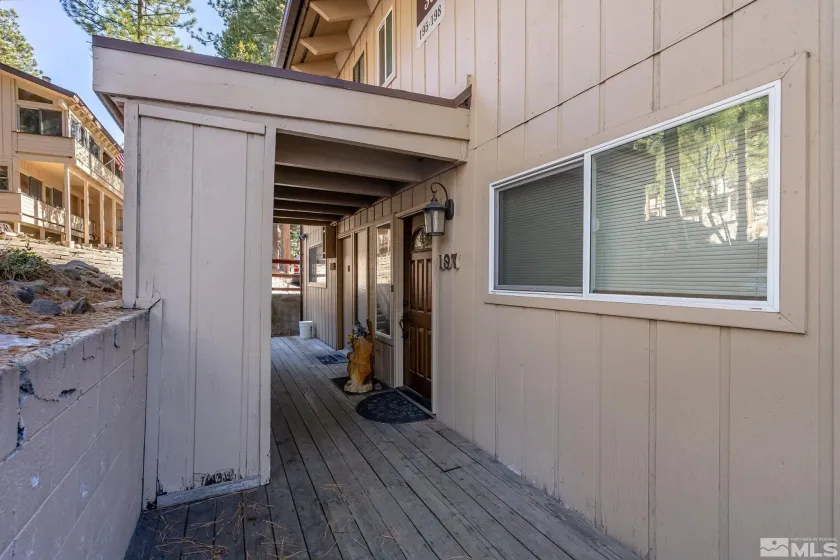 321 Ski, Incline Village, Nevada 89451, 4 Bedrooms Bedrooms, ,3 BathroomsBathrooms,Residential,Residential,Ski,250000903