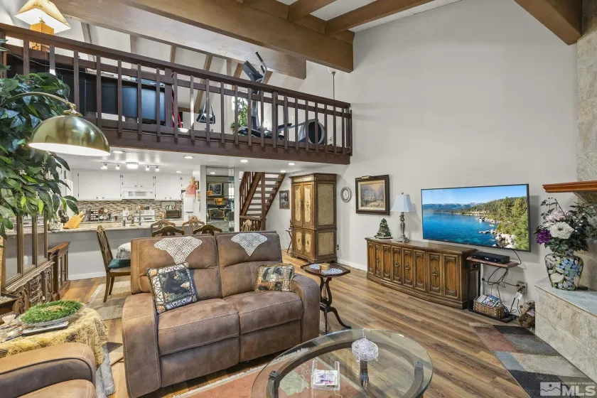 321 Ski, Incline Village, Nevada 89451, 4 Bedrooms Bedrooms, ,3 BathroomsBathrooms,Residential,Residential,Ski,250000903