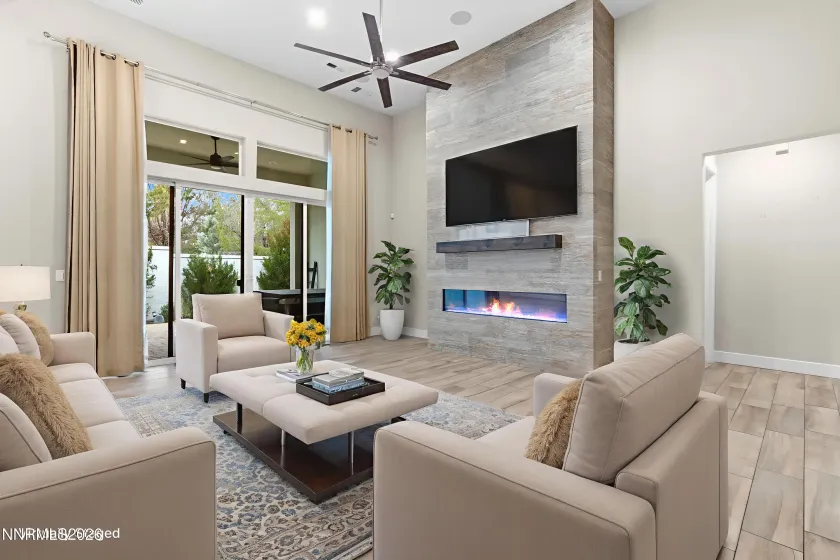 719 W Pleasant Oak, Reno, Nevada 89511, 3 Bedrooms Bedrooms, ,4 BathroomsBathrooms,Residential,Residential,W Pleasant Oak,260001822