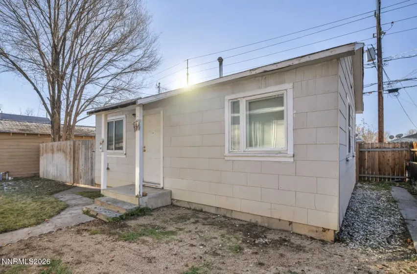 1947 H, Sparks, Nevada 89431, ,Residential Income,Residential,H,260001826