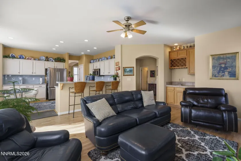 6996 Poco Bueno, Sparks, Nevada 89436, 4 Bedrooms Bedrooms, ,3 BathroomsBathrooms,Residential,Residential,Poco Bueno,260001828