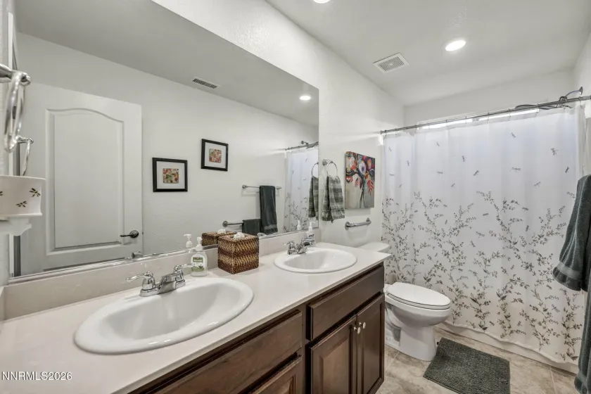 369 Redwall, Dayton, Nevada 89403, 4 Bedrooms Bedrooms, ,3 BathroomsBathrooms,Residential,Residential,Redwall,260001829