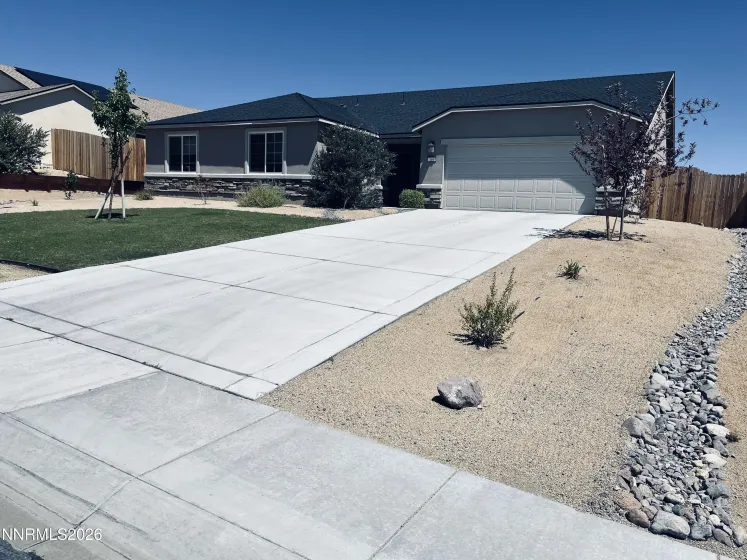 369 Redwall, Dayton, Nevada 89403, 4 Bedrooms Bedrooms, ,3 BathroomsBathrooms,Residential,Residential,Redwall,260001829