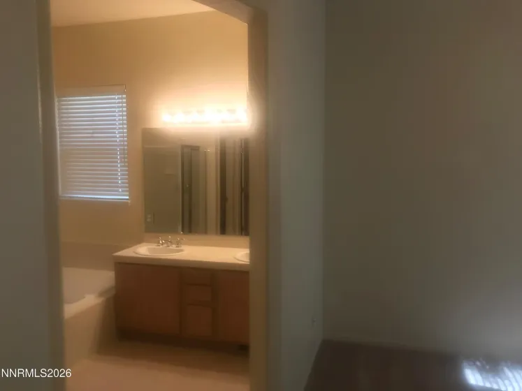 7874 Tormes, Sparks, Nevada 89436, 3 Bedrooms Bedrooms, ,2 BathroomsBathrooms,Residential,Residential,Tormes,260001832