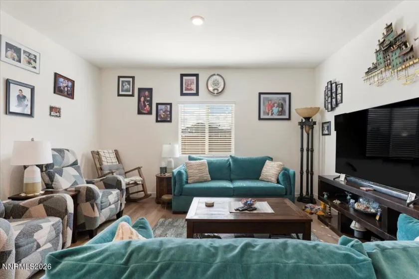 809 Egan Canyon, Dayton, Nevada 89403, 4 Bedrooms Bedrooms, ,2 BathroomsBathrooms,Residential,Residential,Egan Canyon,260001835