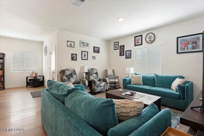 809 Egan Canyon, Dayton, Nevada 89403, 4 Bedrooms Bedrooms, ,2 BathroomsBathrooms,Residential,Residential,Egan Canyon,260001835