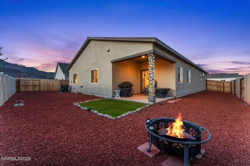 809 Egan Canyon, Dayton, Nevada 89403, 4 Bedrooms Bedrooms, ,2 BathroomsBathrooms,Residential,Residential,Egan Canyon,260001835