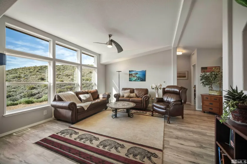 13705 Red Rock, Reno, Nevada 89508, 3 Bedrooms Bedrooms, ,2 BathroomsBathrooms,Residential,Residential,Red Rock,250006375