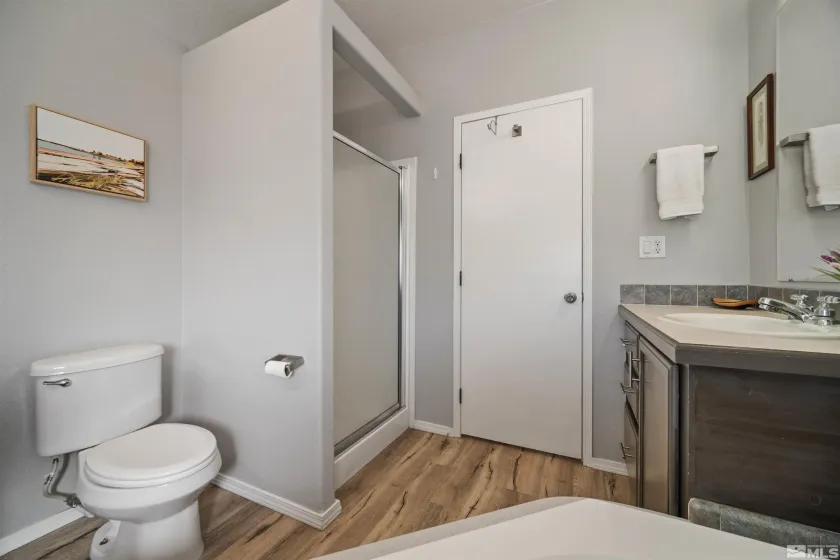 13705 Red Rock, Reno, Nevada 89508, 3 Bedrooms Bedrooms, ,2 BathroomsBathrooms,Residential,Residential,Red Rock,250006375