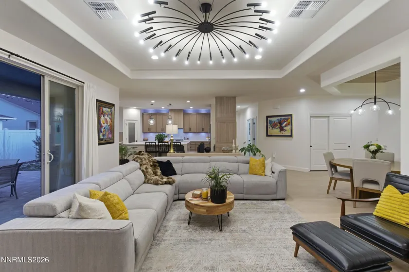 11238 Grazing Cattle, Reno, Nevada 89521, 4 Bedrooms Bedrooms, ,4 BathroomsBathrooms,Residential,Residential,Grazing Cattle,260001839