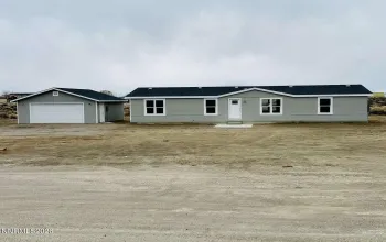 6255 Sierra, Fallon, Nevada 89406, 3 Bedrooms Bedrooms, ,2 BathroomsBathrooms,Residential,Residential,Sierra,260001850