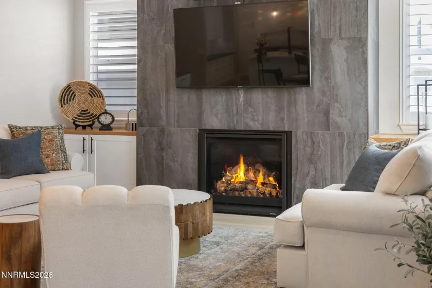 5518 Dapplegray, Reno, Nevada 89511, 2 Bedrooms Bedrooms, ,3 BathroomsBathrooms,Residential,Residential,Dapplegray,260001853