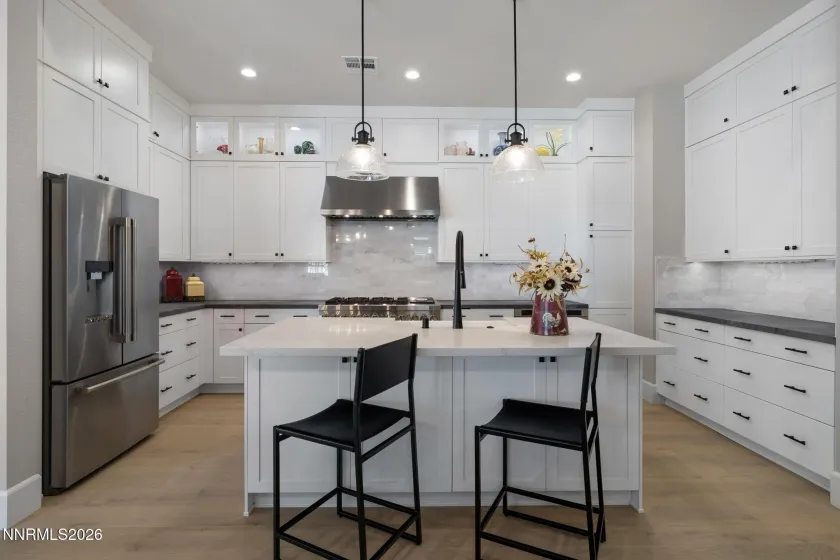 5518 Dapplegray, Reno, Nevada 89511, 2 Bedrooms Bedrooms, ,3 BathroomsBathrooms,Residential,Residential,Dapplegray,260001853