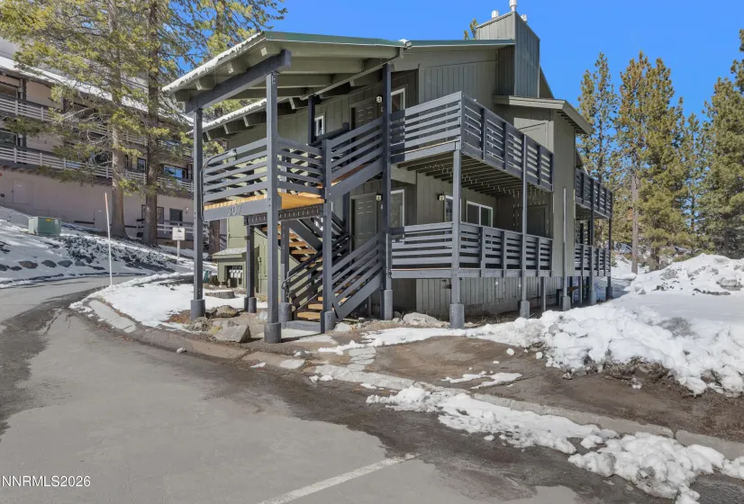 307 Galaxy, Stateline, Nevada 89449, 2 Bedrooms Bedrooms, ,1 BathroomBathrooms,Residential,Residential,Galaxy,260001855