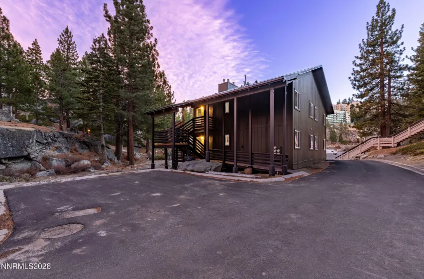 307 Galaxy, Stateline, Nevada 89449, 2 Bedrooms Bedrooms, ,1 BathroomBathrooms,Residential,Residential,Galaxy,260001855