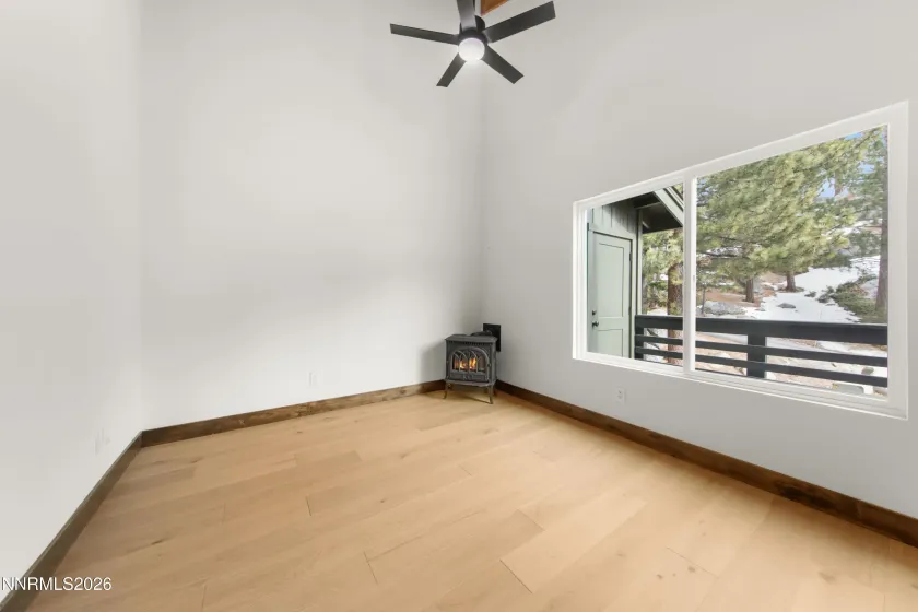 307 Galaxy, Stateline, Nevada 89449, 2 Bedrooms Bedrooms, ,1 BathroomBathrooms,Residential,Residential,Galaxy,260001855