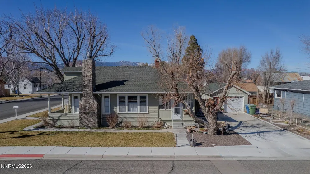 1451 Douglas, Gardnerville, Nevada 89410, 3 Bedrooms Bedrooms, ,2 BathroomsBathrooms,Residential,Residential,Douglas,260001857