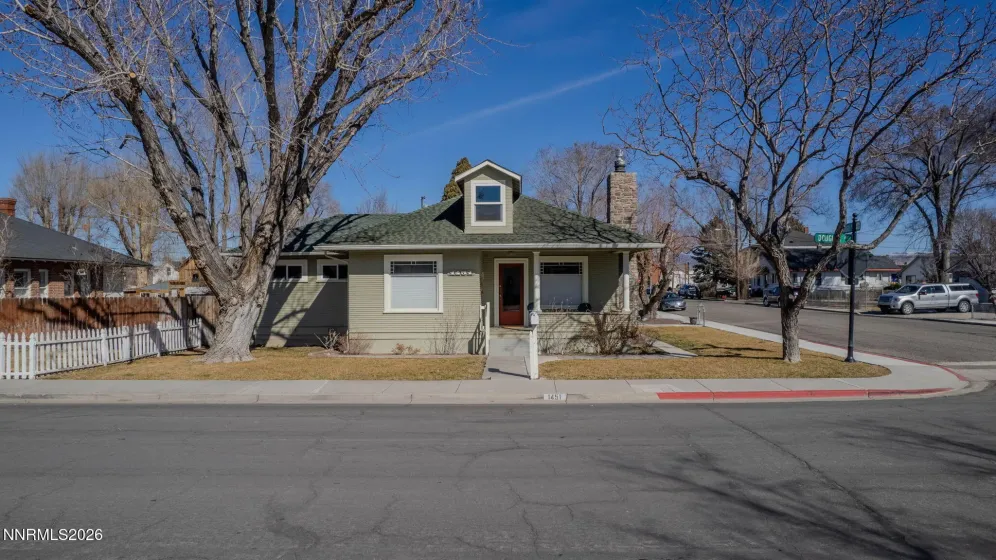 1451 Douglas, Gardnerville, Nevada 89410, 3 Bedrooms Bedrooms, ,2 BathroomsBathrooms,Residential,Residential,Douglas,260001857