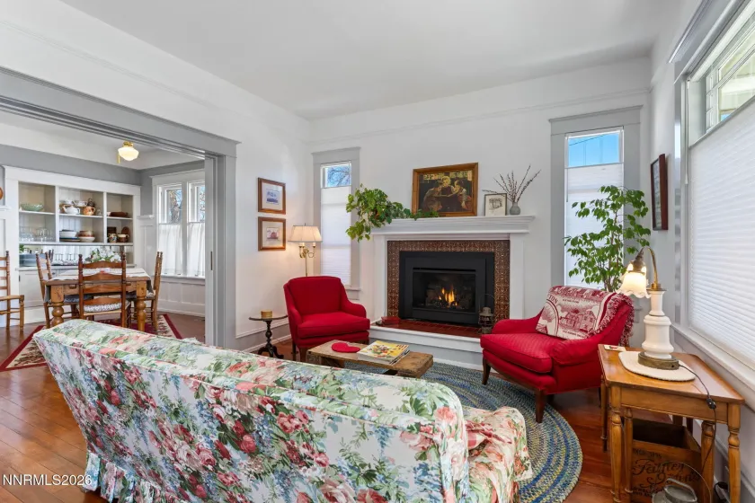 1451 Douglas, Gardnerville, Nevada 89410, 3 Bedrooms Bedrooms, ,2 BathroomsBathrooms,Residential,Residential,Douglas,260001857