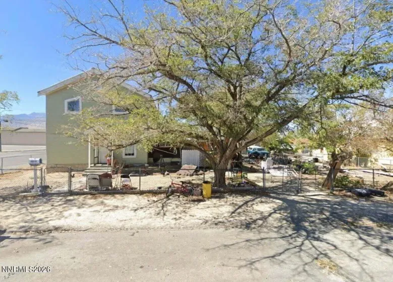 603 H, Hawthorne, Nevada 89415, 3 Bedrooms Bedrooms, ,2 BathroomsBathrooms,Residential,Residential,H,260001858