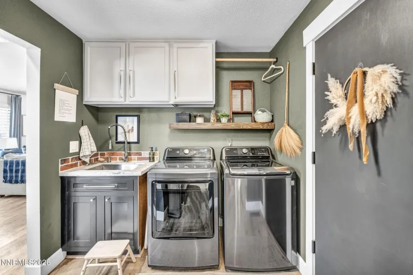 55 Nives, Spanish Springs, Nevada 89441, 4 Bedrooms Bedrooms, ,2 BathroomsBathrooms,Residential,Residential,Nives,260001860