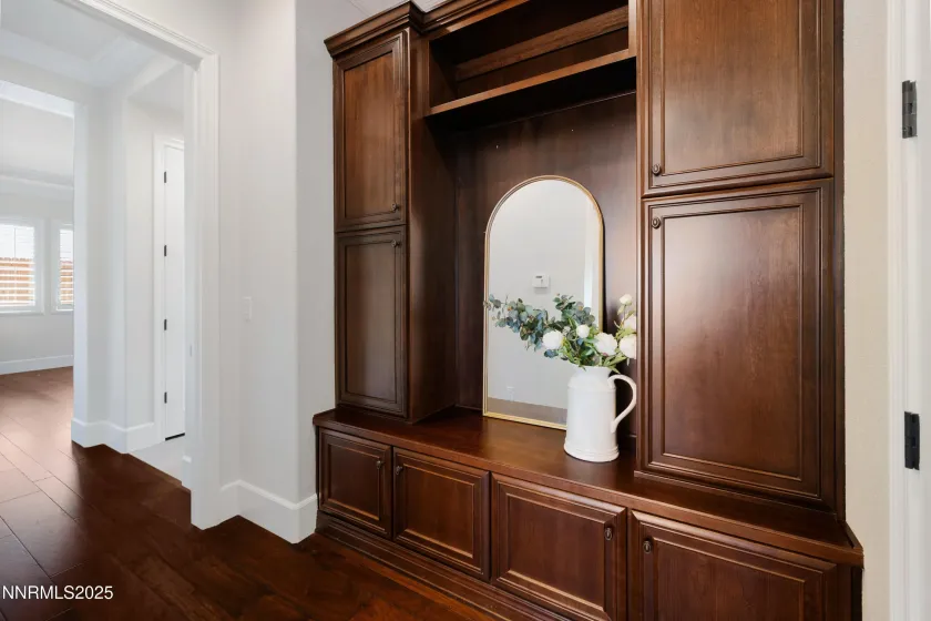 2220 Arpagos, Reno, Nevada 89521, 2 Bedrooms Bedrooms, ,3 BathroomsBathrooms,Residential,Residential,Arpagos,250056016